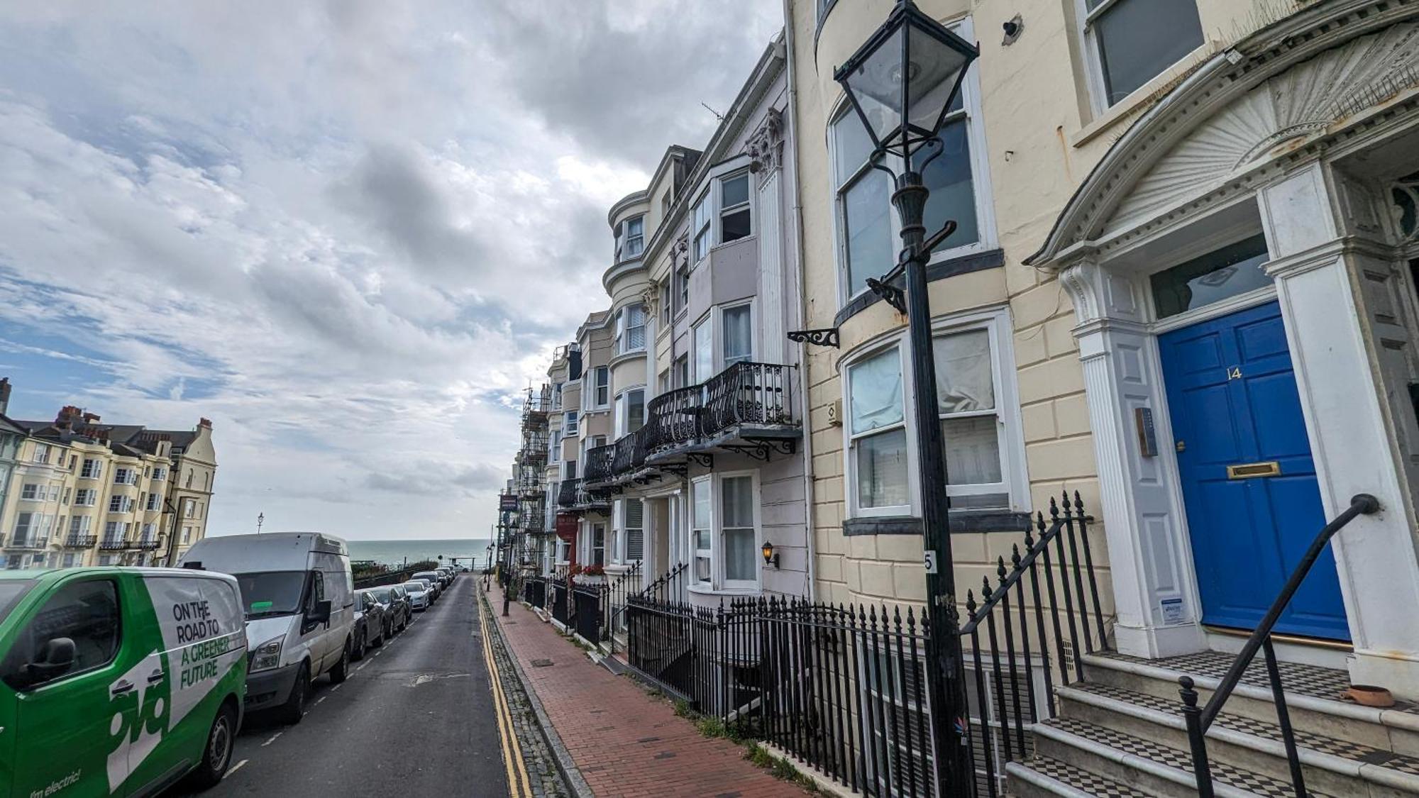 New Steine Apartment - Sea View - By Brighton Holiday Lets エクステリア 写真